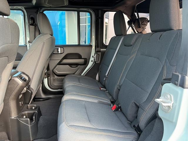 2024 Jeep Wrangler 4-Door Sahara 4x4