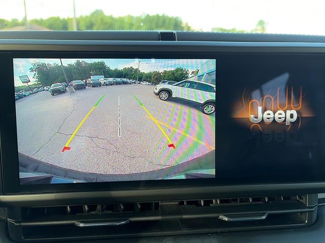 2024 Jeep Wrangler 4-Door Sahara 4x4