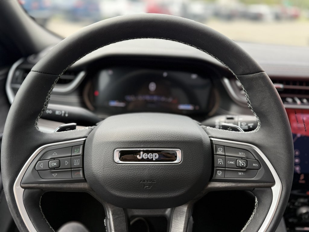 2025 Jeep Grand Cherokee Limited 4x4