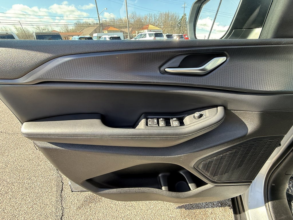 2024 Jeep Grand Cherokee L Laredo