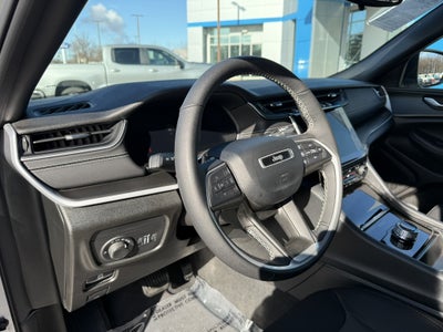 2024 Jeep Grand Cherokee L Laredo