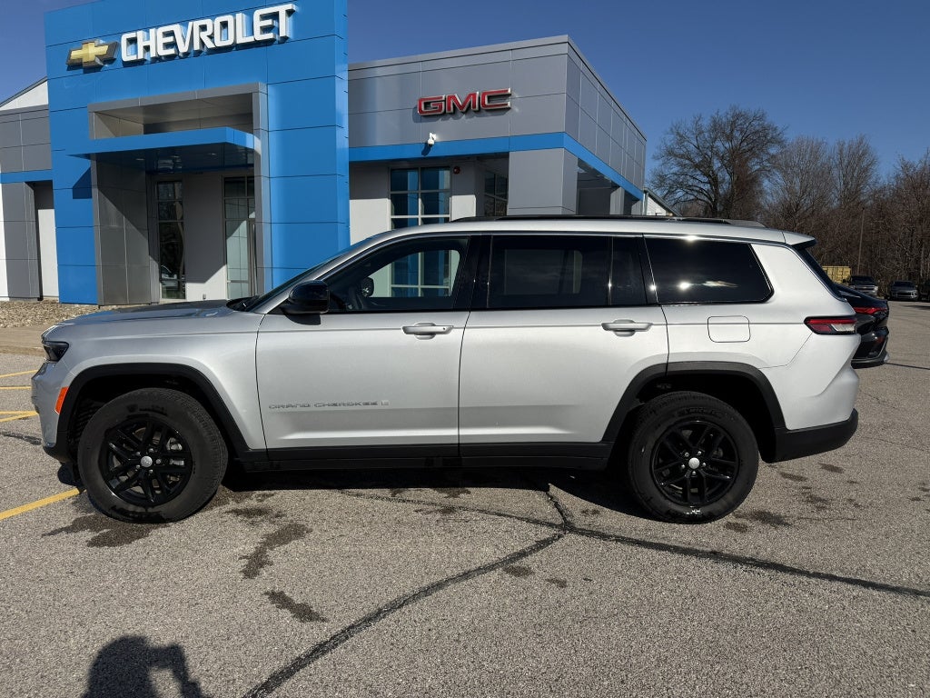 2024 Jeep Grand Cherokee L Laredo