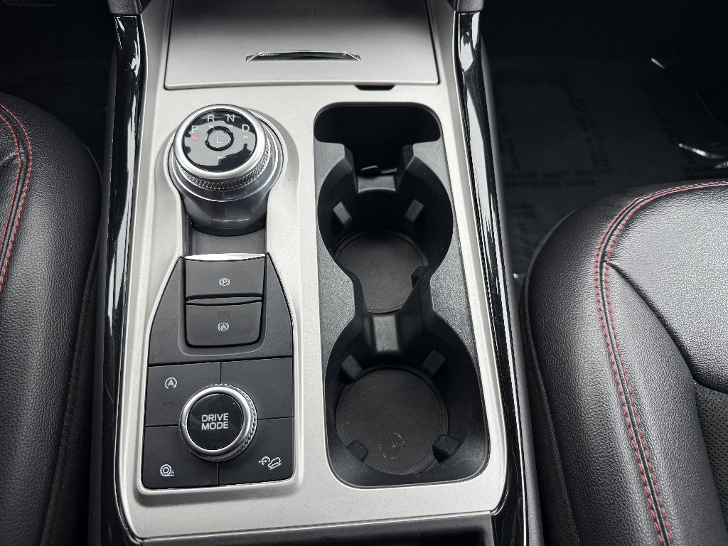 2024 Ford Explorer ST-Line