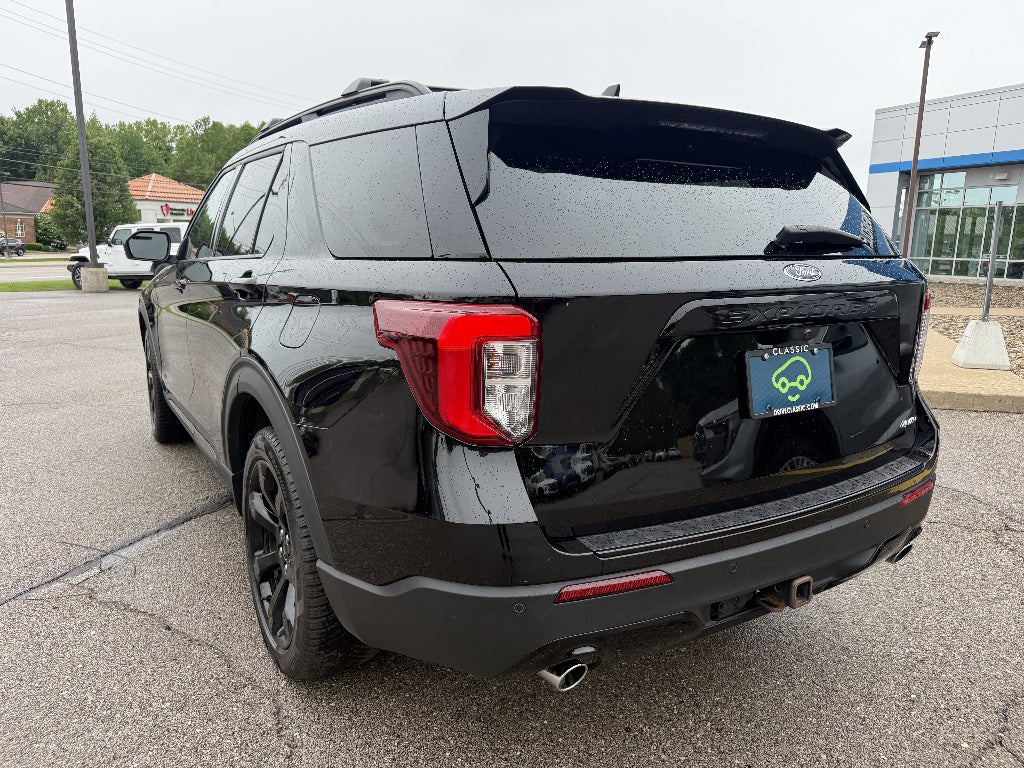 2024 Ford Explorer ST-Line