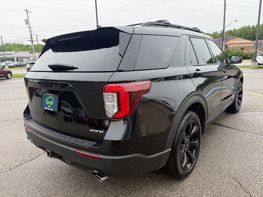 2024 Ford Explorer ST-Line