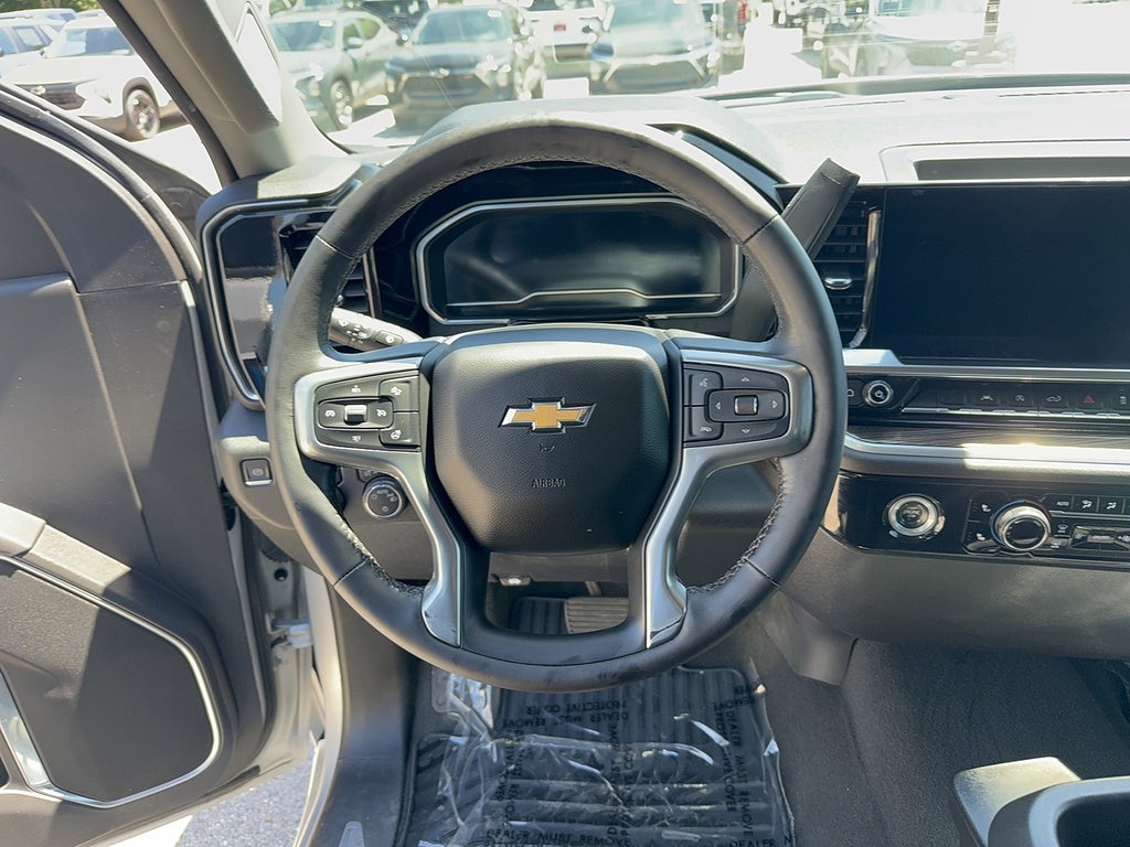 2022 Chevrolet Silverado 1500 LT (2FL)