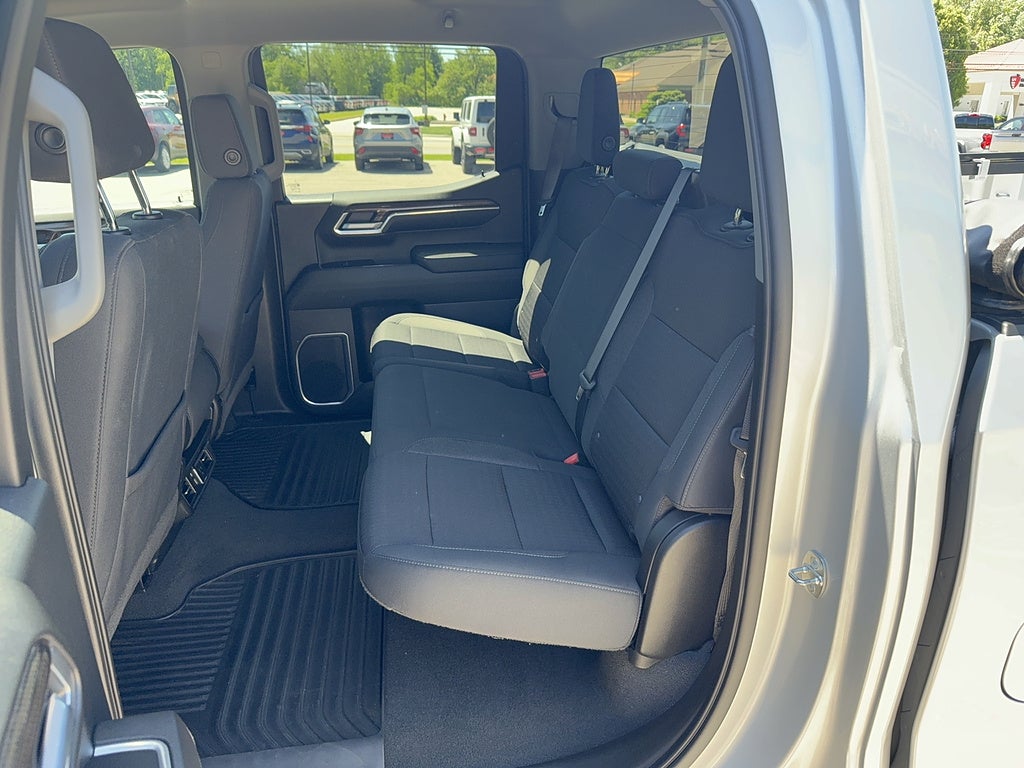 2022 Chevrolet Silverado 1500 LT (2FL)