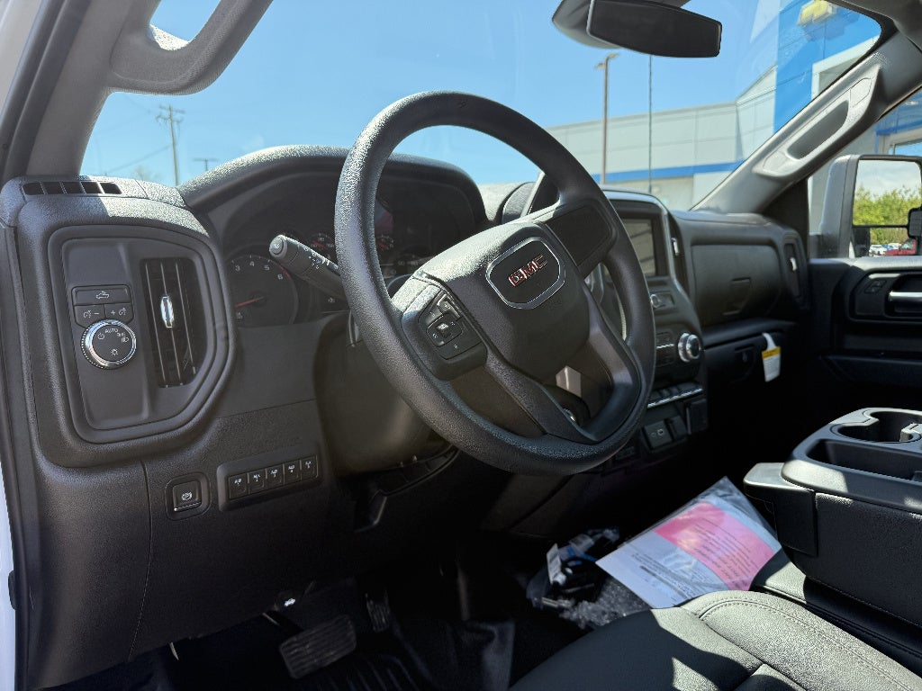 2026 GMC Sierra 3500 HD Chassis Cab Pro