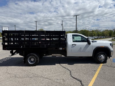 2026 GMC Sierra 3500 HD Chassis Cab Pro