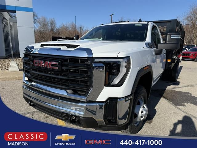 2026 GMC Sierra 3500 HD Chassis Cab Pro