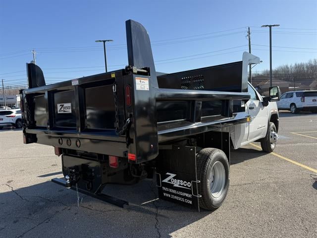 2026 GMC Sierra 3500 HD Chassis Cab Pro