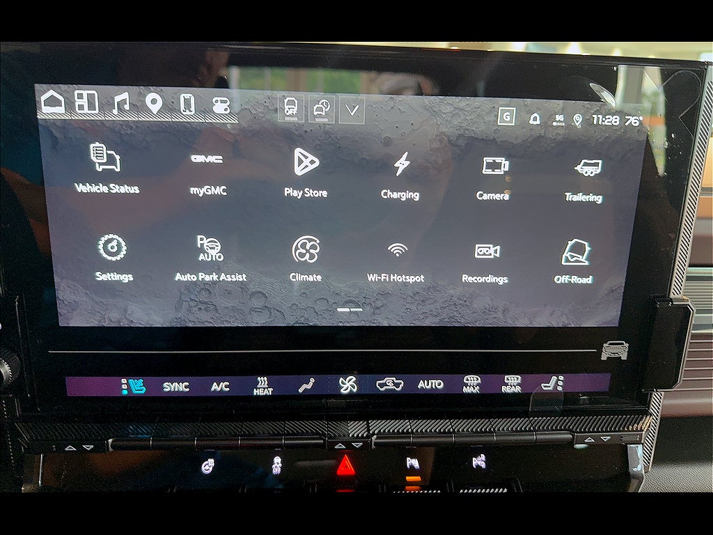 2026 GMC HUMMER EV SUV 2X