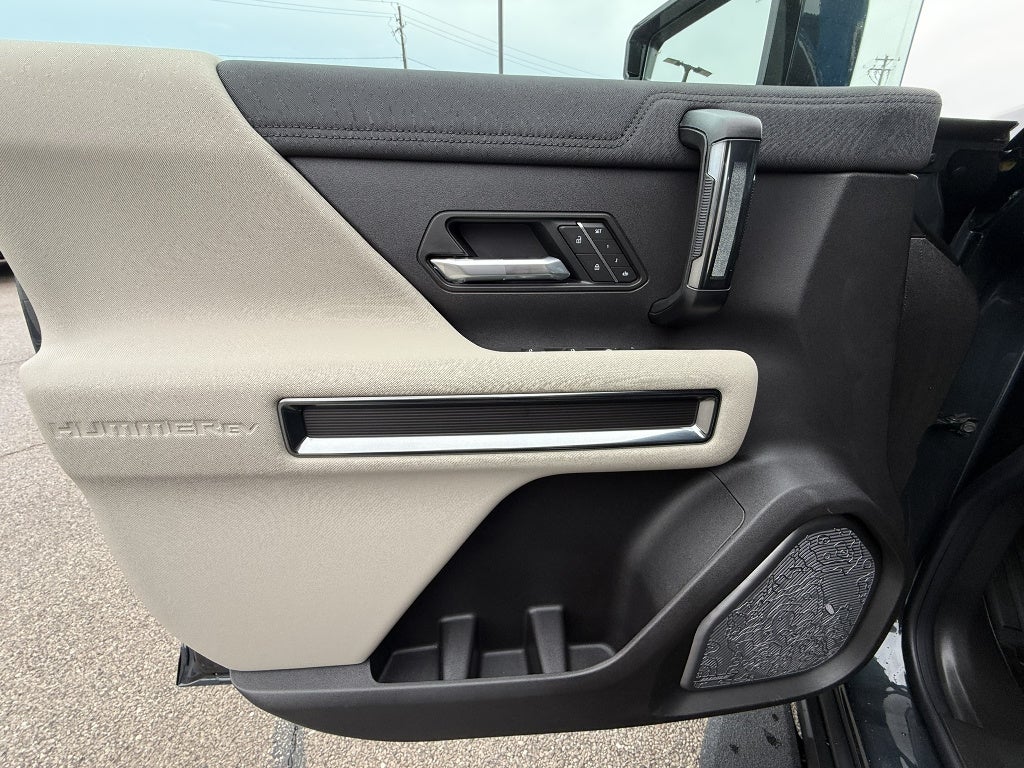 2026 GMC HUMMER EV SUV 2X