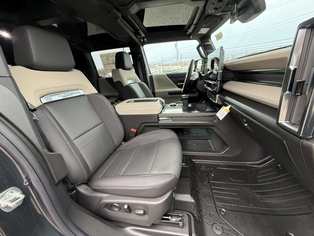 2026 GMC HUMMER EV SUV 2X