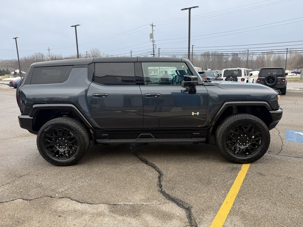 2026 GMC HUMMER EV SUV 2X
