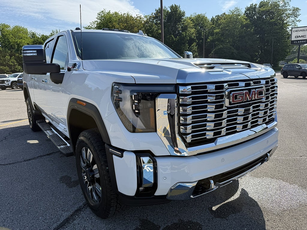 2026 GMC Sierra 3500 HD Denali