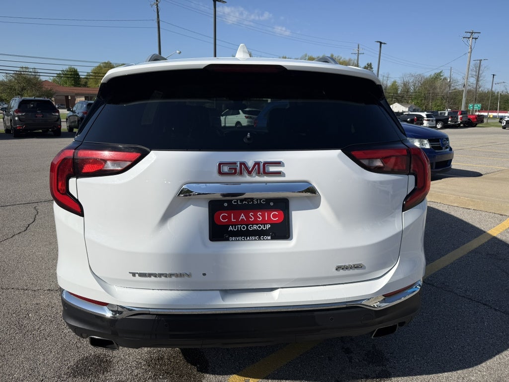 2020 GMC Terrain SLT