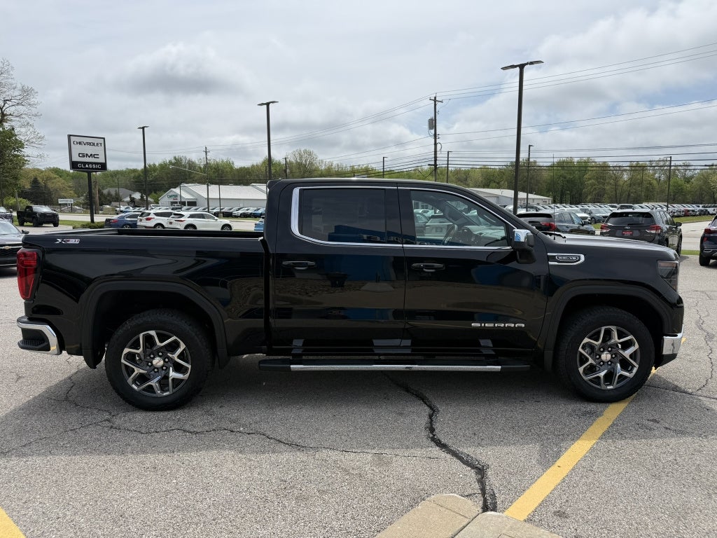 2026 GMC Sierra 1500 SLE