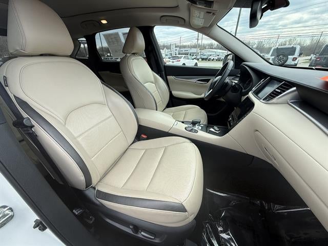 2022 INFINITI QX50 LUXE