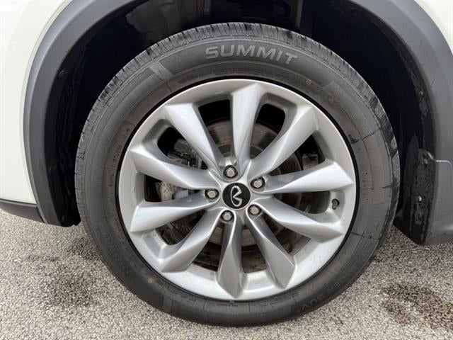 2022 INFINITI QX50 LUXE