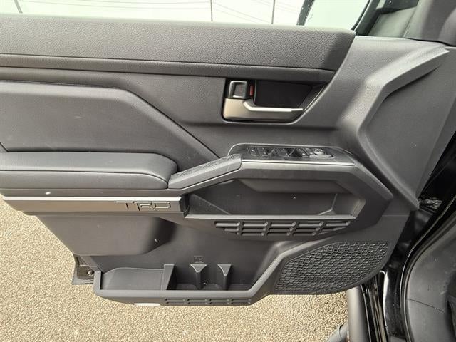 2025 Toyota Tacoma 4WD SR