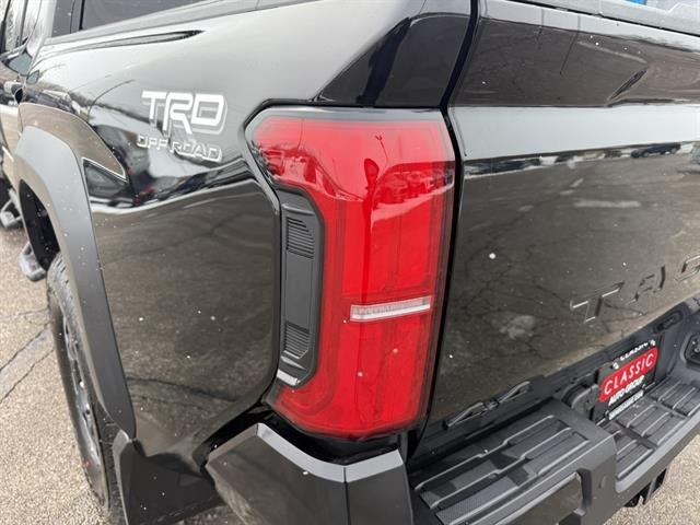 2025 Toyota Tacoma 4WD SR
