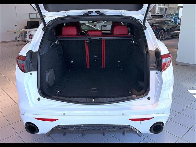 2023 Alfa Romeo Stelvio Veloce AWD