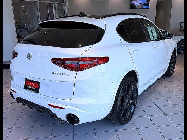 2023 Alfa Romeo Stelvio Veloce AWD